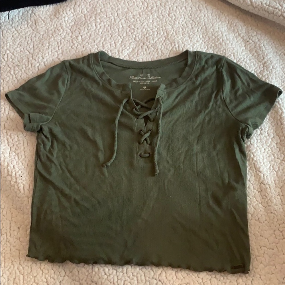 Cute green top with strings and ruffles